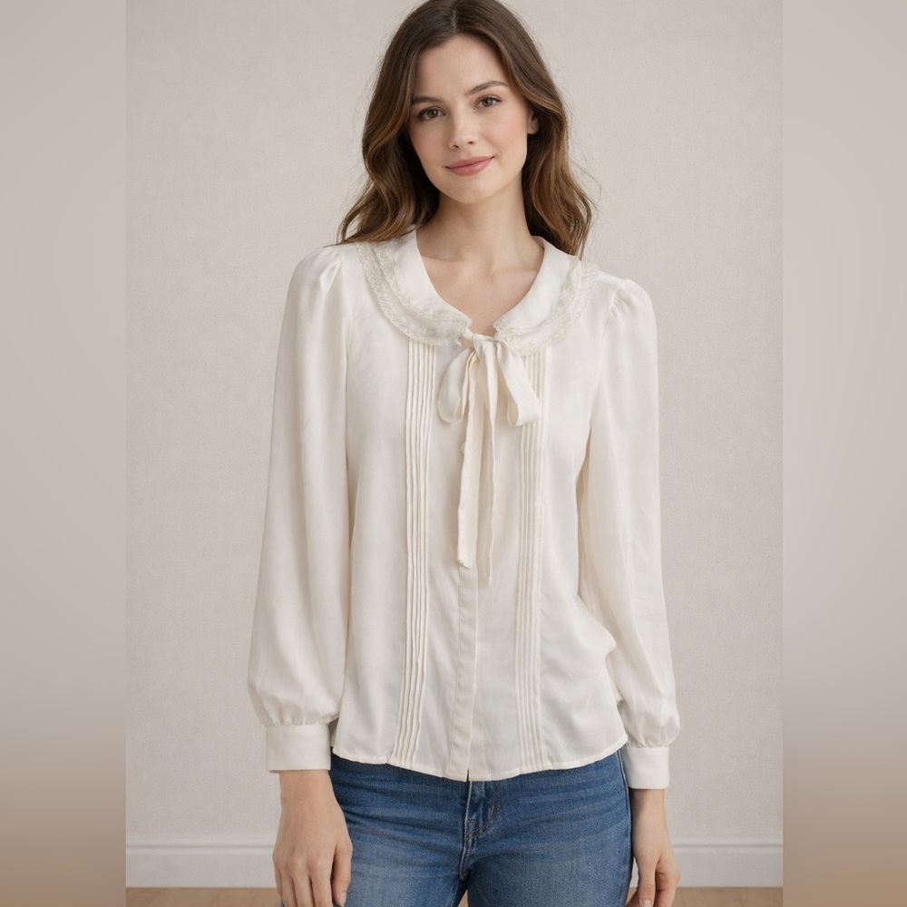 Lauren Conrad LC Cream Lace Collar Blouse M Feminine Bow Tie Vintage Inspired